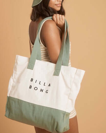 BEACH BAGS