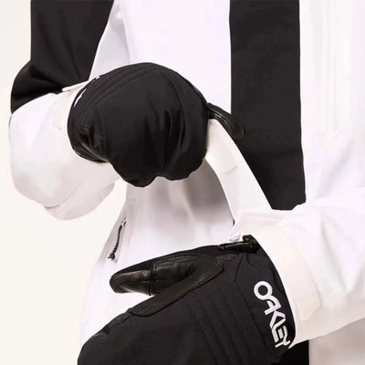 Oakley TNP TBT Insulated Jacket - Black/White