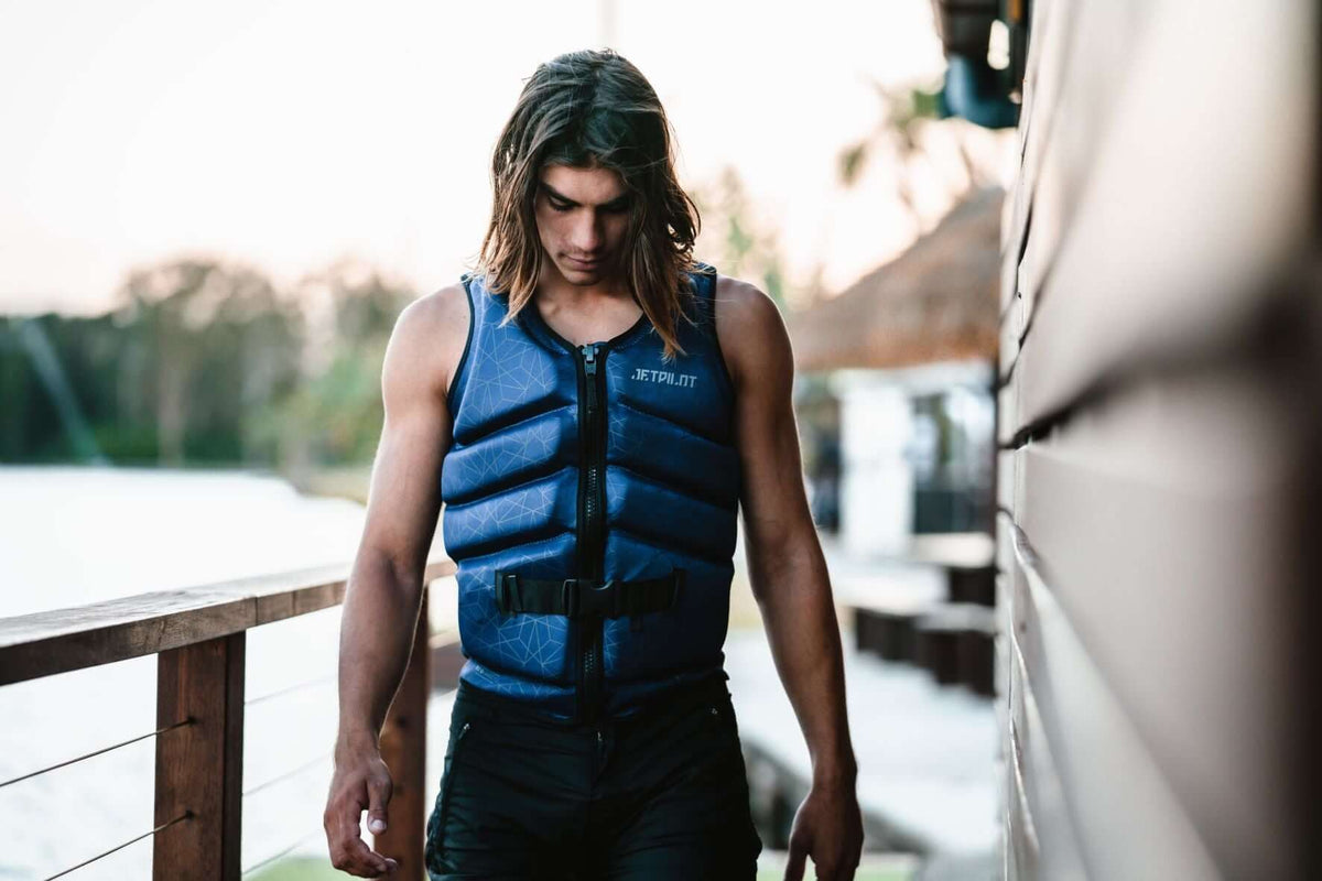 MENS LIFE JACKETS – Rapid Surf & Ski