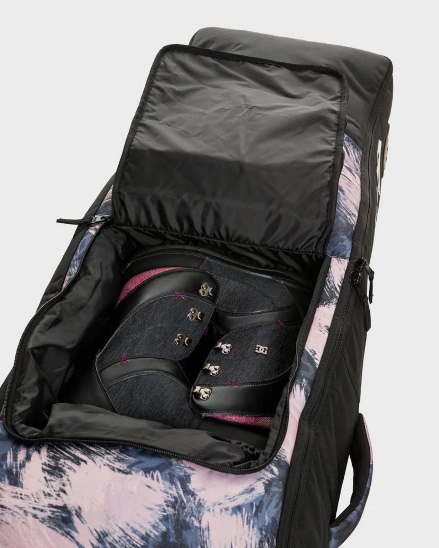 Roxy Vermont Wheelie Snowboard Bag - Wild Wind Darknight