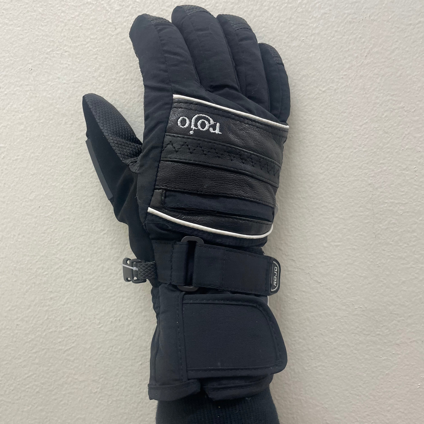 Rojo Women's First Light Snow Gloves - Black