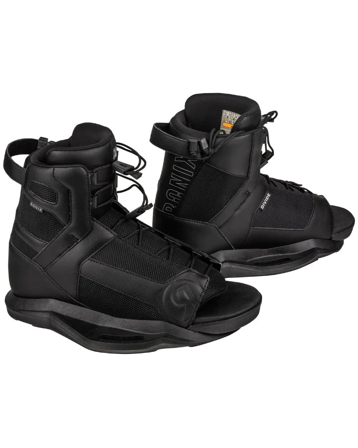 Ronix RXT Wakeboard W/ Divide Boots 2023